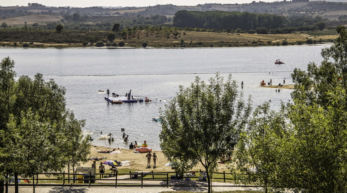 Fraga da Pegada distinguida como a melhor praia fluvial de Portugal
