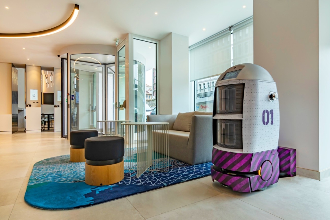 "YO Drive me Crazy": A nova campanhado do Yotel Porto desafia a explorar  a cidade