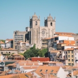 Rooftop Flores: um jardim de verão com barbecue no coração da cidade