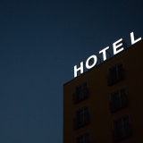 3 tendências de distribuição hoteleira para 2024 e como se adaptar a elas