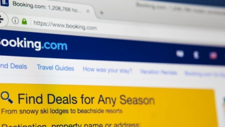 A Booking.com  concorda em parar de pressionar os usuários na reserva