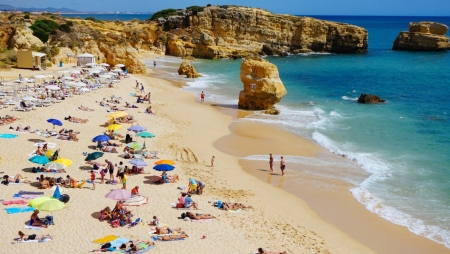 Portugal e Espanha lideram a recuperação de reservas de hotéis
