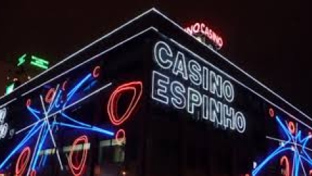 Casino Espinho promove jantares temáticos com música ao vivo