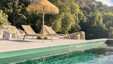 Casas com piscina para uma escapadinha de verão de última hora