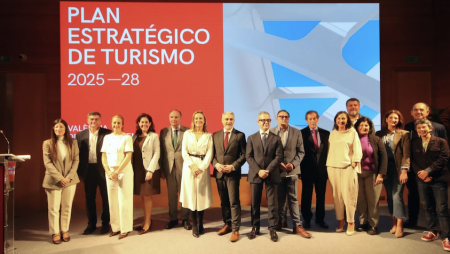 Valência apresenta o Plano Estratégico de Turismo 2025-2028 para liderar o turismo urbano sustentável