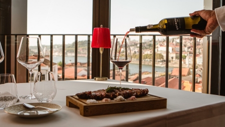 1828: “Steakhouse do Ano em Portugal” está no WOW