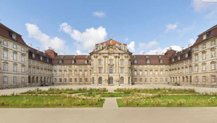 Palácio da série da Netflix “A Imperatriz”, inspirada em Sissi, disponível na Airbnb