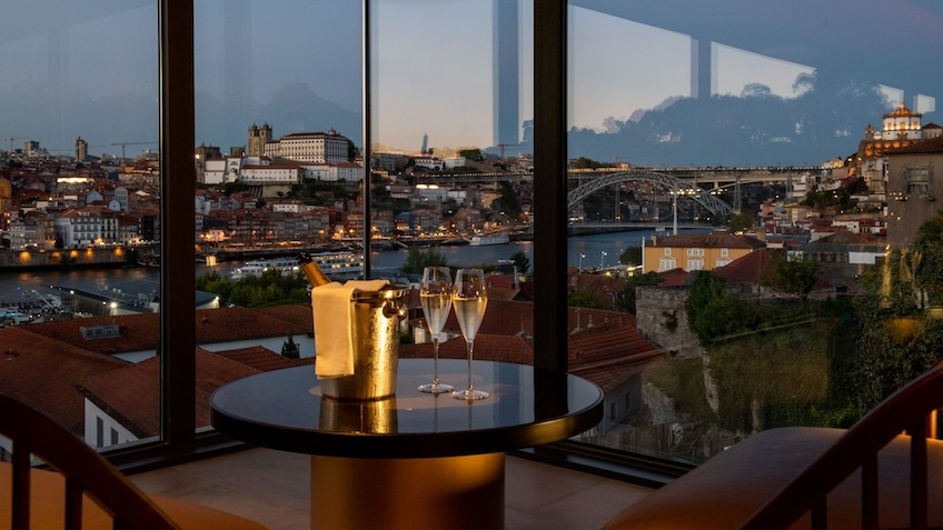 Holiday Inn Porto Gaia e Hilton Porto Gaia  convidam a celebrar Natal e Réveillon com propostas imperdíveis